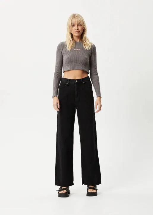 ARI WAFFLE LONG SLEEVE CROPPED TOP