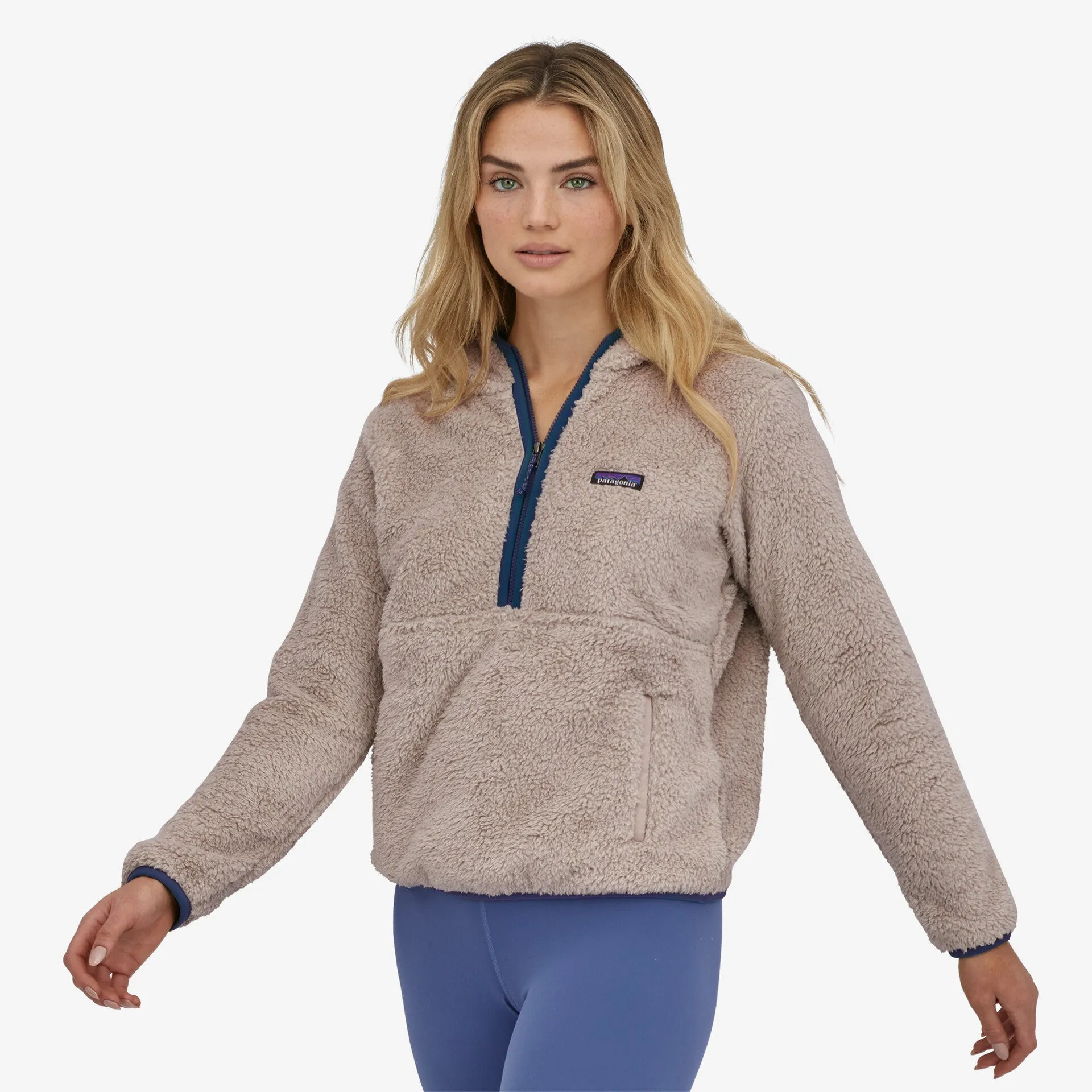 Los Gatos Patagonia Women's Fleece Pullover Hoodie Shroom Taupe