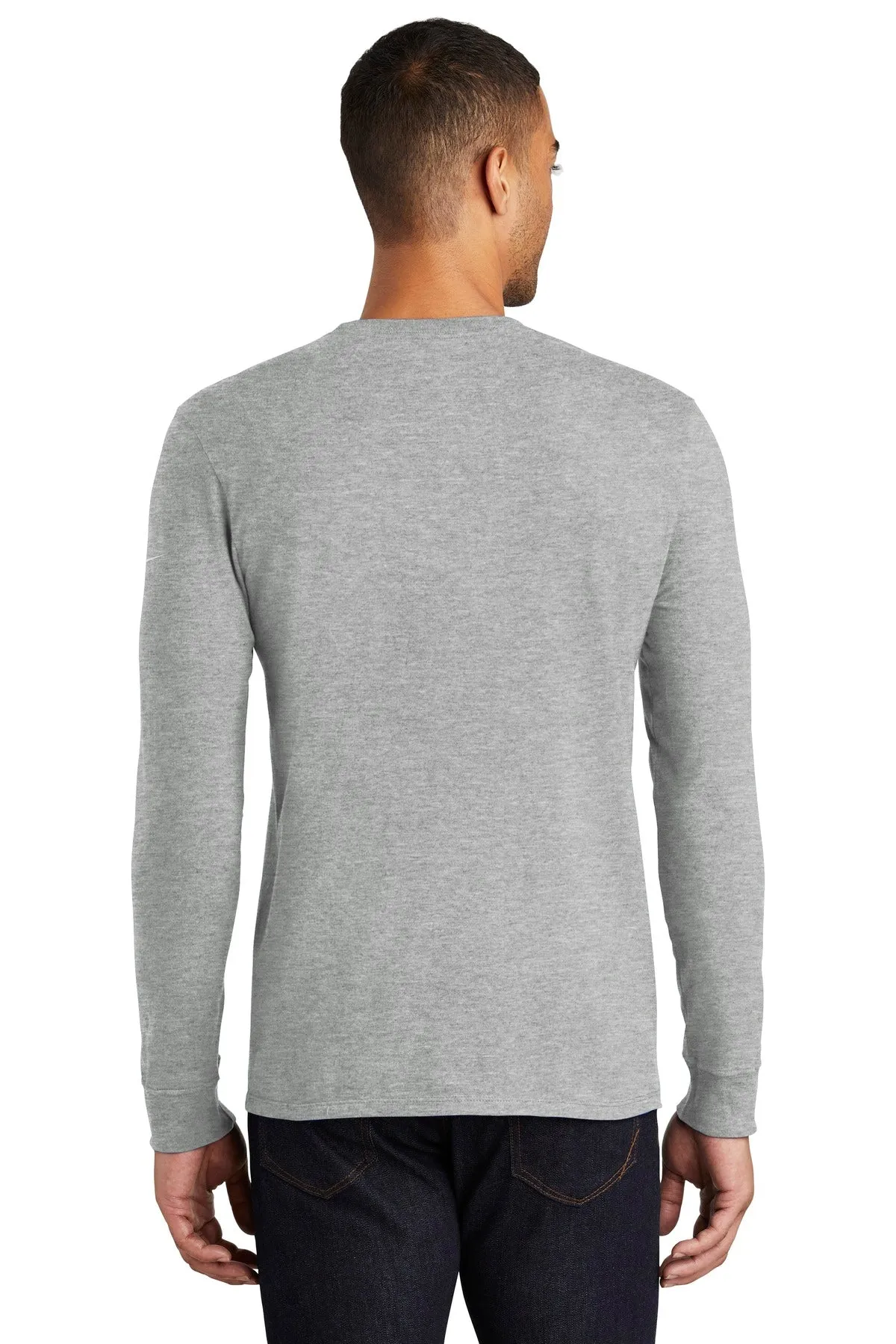 Nike Core Cotton Long Sleeve Tee. NKBQ5232