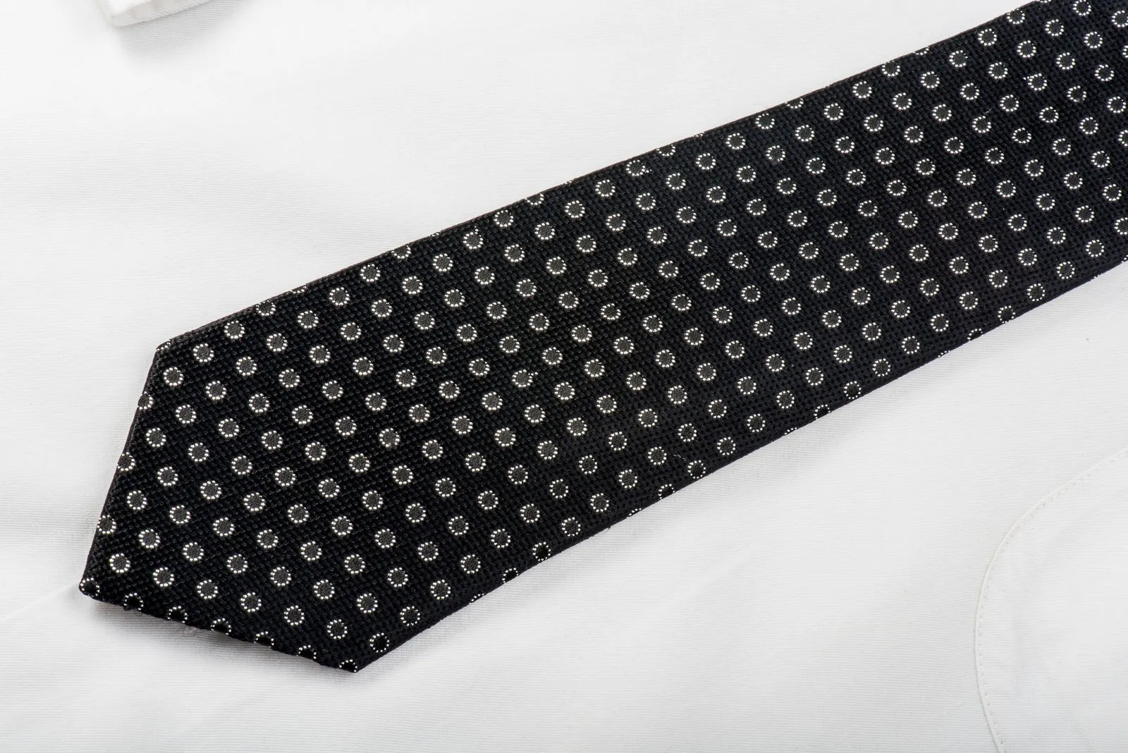 Roygen Men's Silk Skinny Necktie Silver Circles On Black