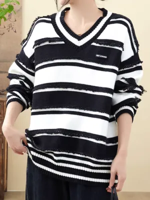 Women's Warm and Soft Stripe Pattern Sweater